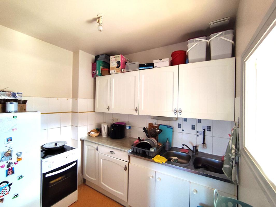 SAINT-BRIEUC Immeuble avec local commercial et 2 appartements 8