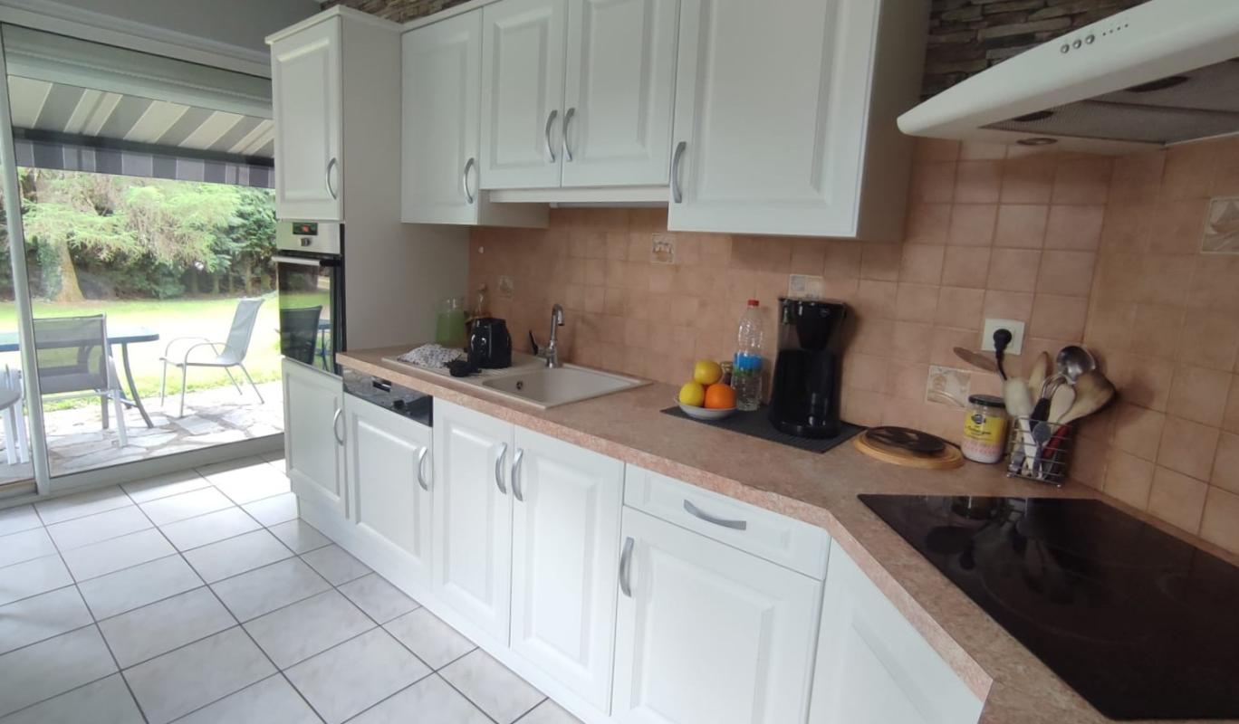 LANOBRE Charmante Maison dans beau quartier de Lanobre 15270 8