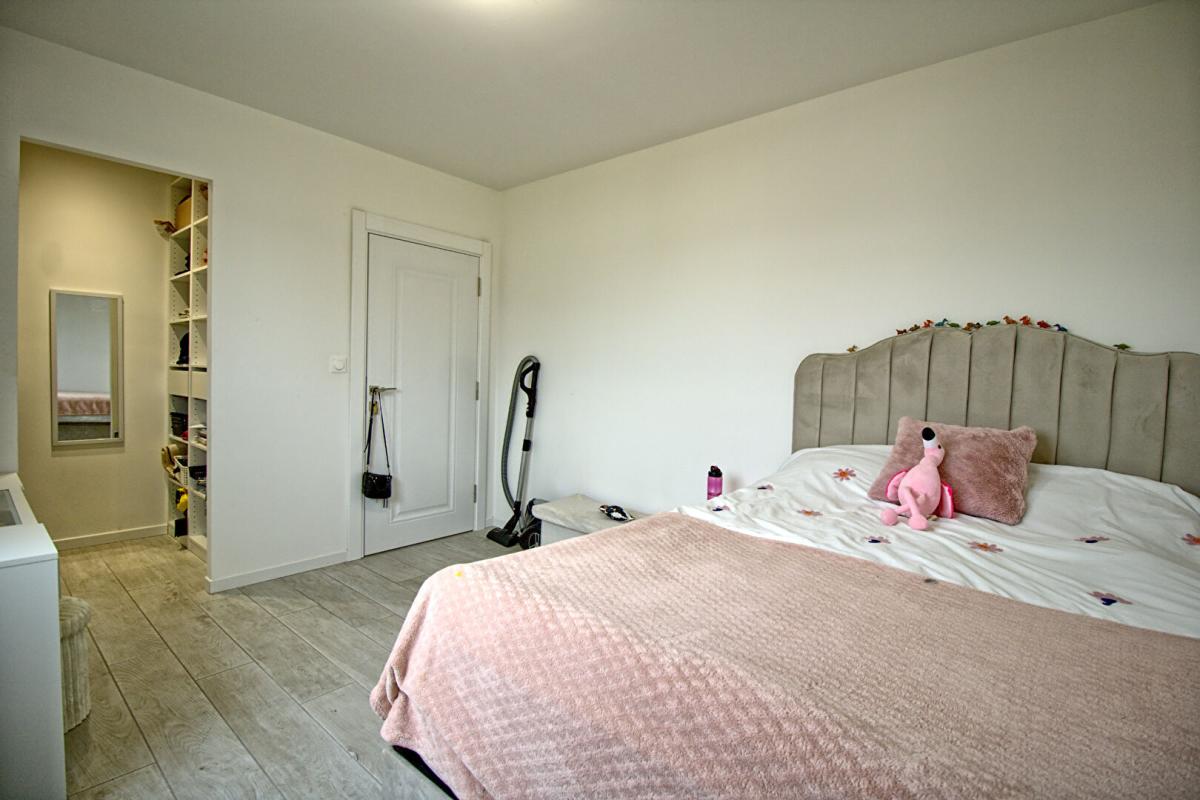 BRAIN-SUR-L'AUTHION Maison de plain pied avec piscine de 2024 Type 5 BRAIN SUR L'AUTHION 7