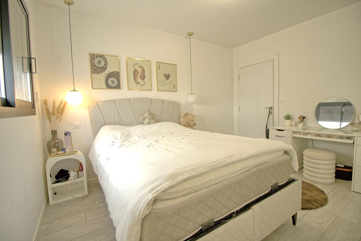 BRAIN-SUR-L'AUTHION Maison de plain pied avec piscine de 2024 Type 5 BRAIN SUR L'AUTHION 8