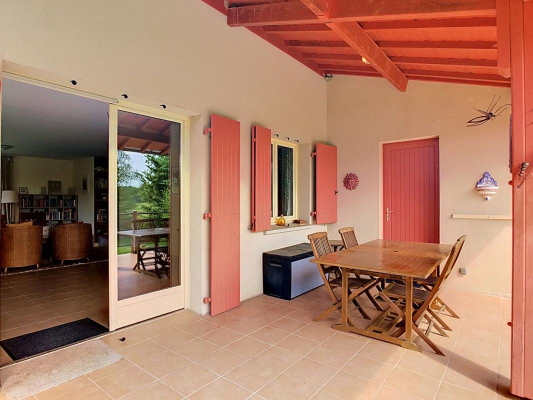 CHAMPS-ROMAIN Maison de plain-pied avec 3 chambres 14