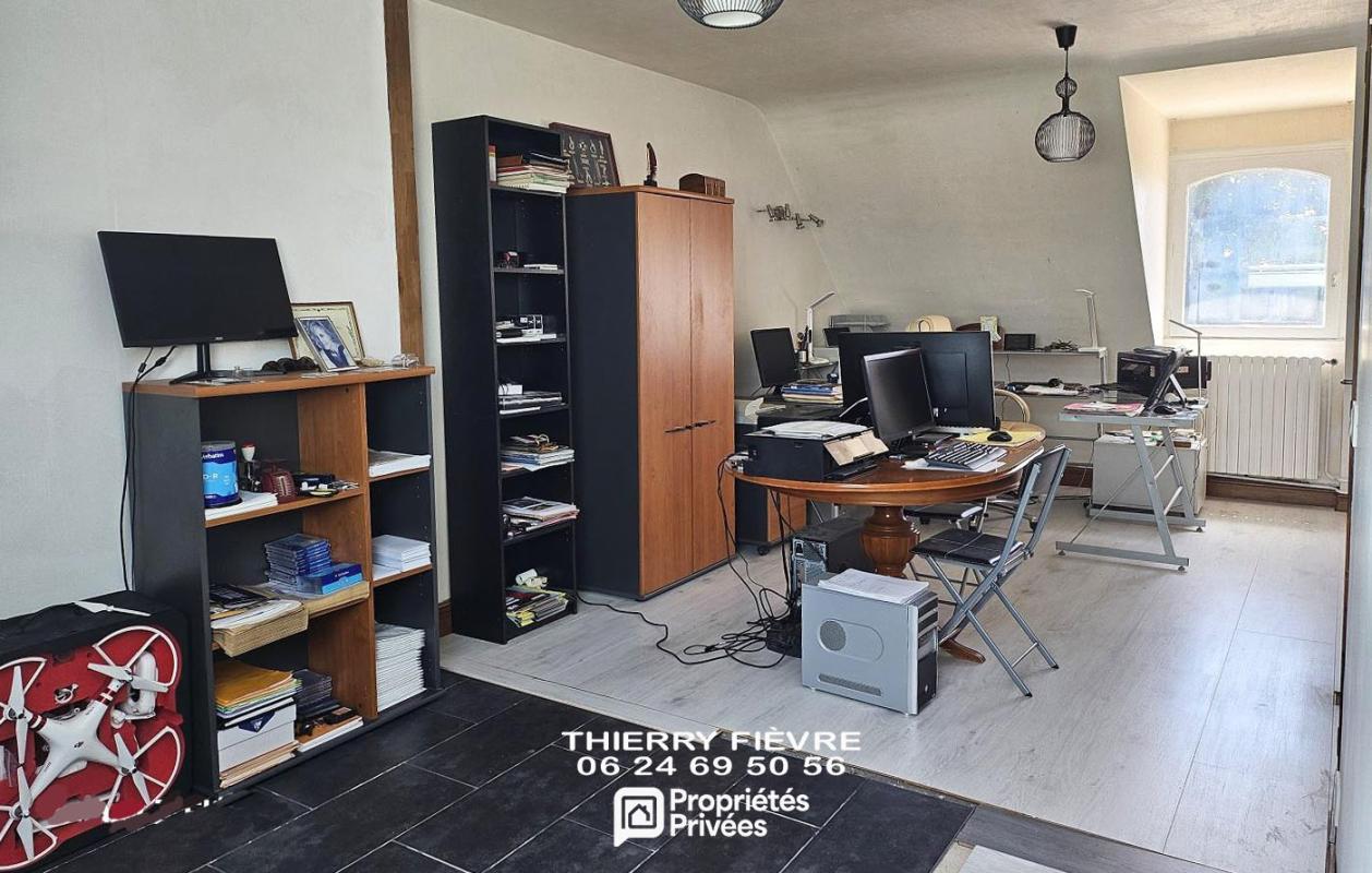 MOULIHERNE Mouliherne 49390  Maison de 156 m2 habitables  de  4 chambres , garage , sur un terrain clos de 2590 m2 12