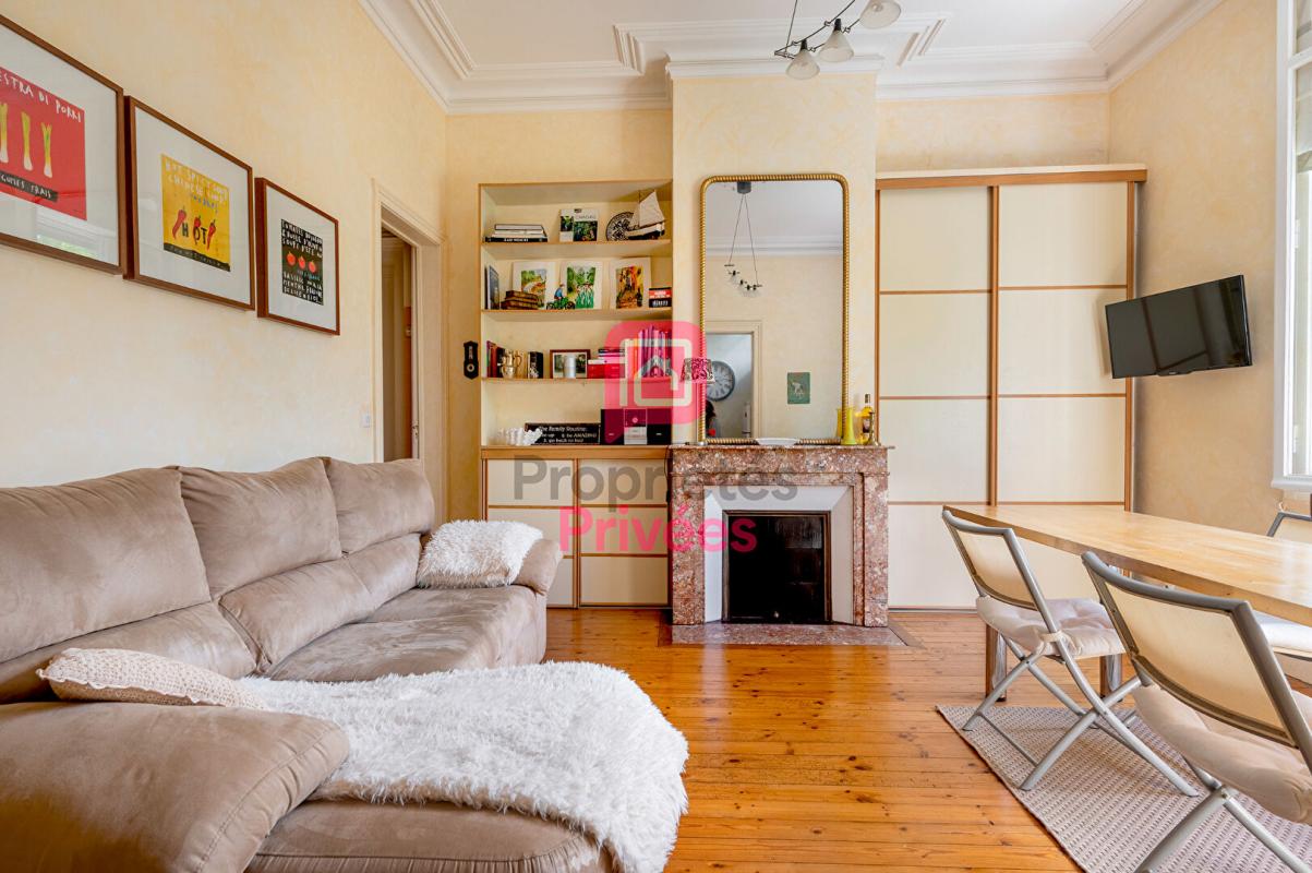 ARCACHON ARCACHON - Appartement de caractère avec jardin privatif au sein d'une remarquable villa Arcachonnaise 5