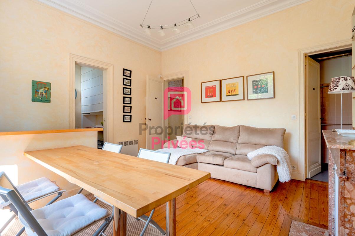 ARCACHON ARCACHON - Appartement de caractère avec jardin privatif au sein d'une remarquable villa Arcachonnaise 6