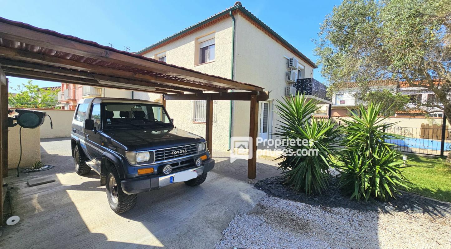 ELNE Elne maison de ville de 145 m² avec piscine et jardin 16