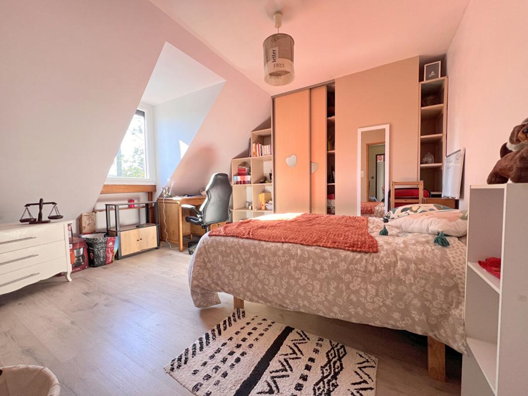 ROEZE-SUR-SARTHE Maison - Roezé Sur Sarthe - 6 pièce(s) - 135 m² 15