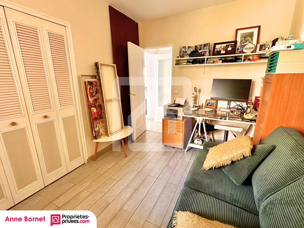 GRASSE Appartement 4 pièces 93 m2 avec terrasse vue panoramique mer, garage, parking privatif et cave 14