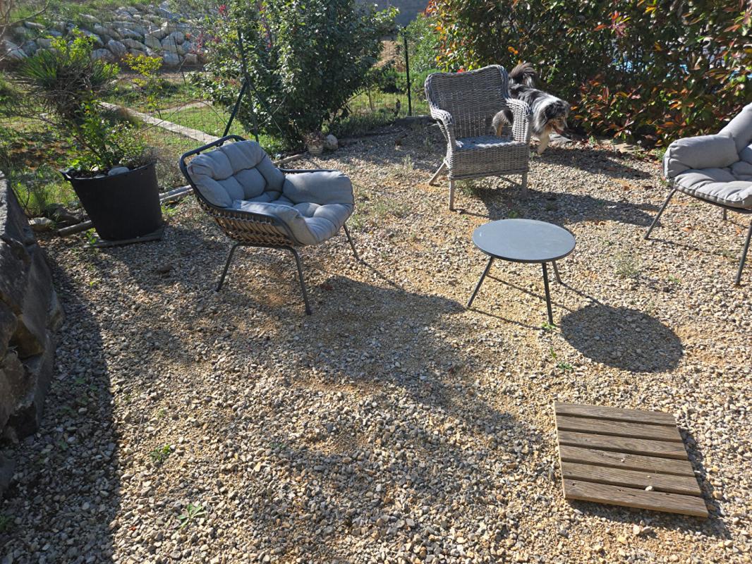 MASSILLARGUES-ATTUECH Villa avec piscine, dans un cadre résidentiel prisé 14