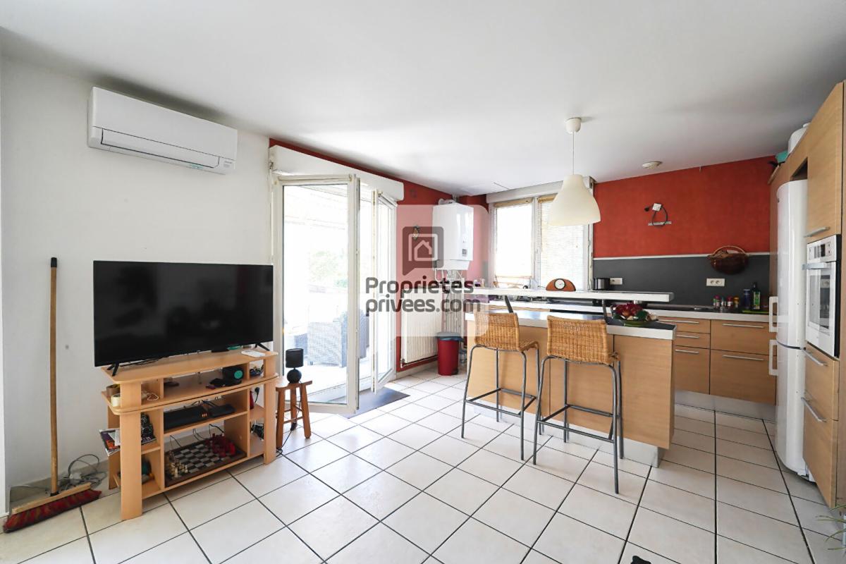 SEYSSINET-PARISET SEYSSINET PARISET T3 de 68m2 + Garage, Parkings & Cave 6