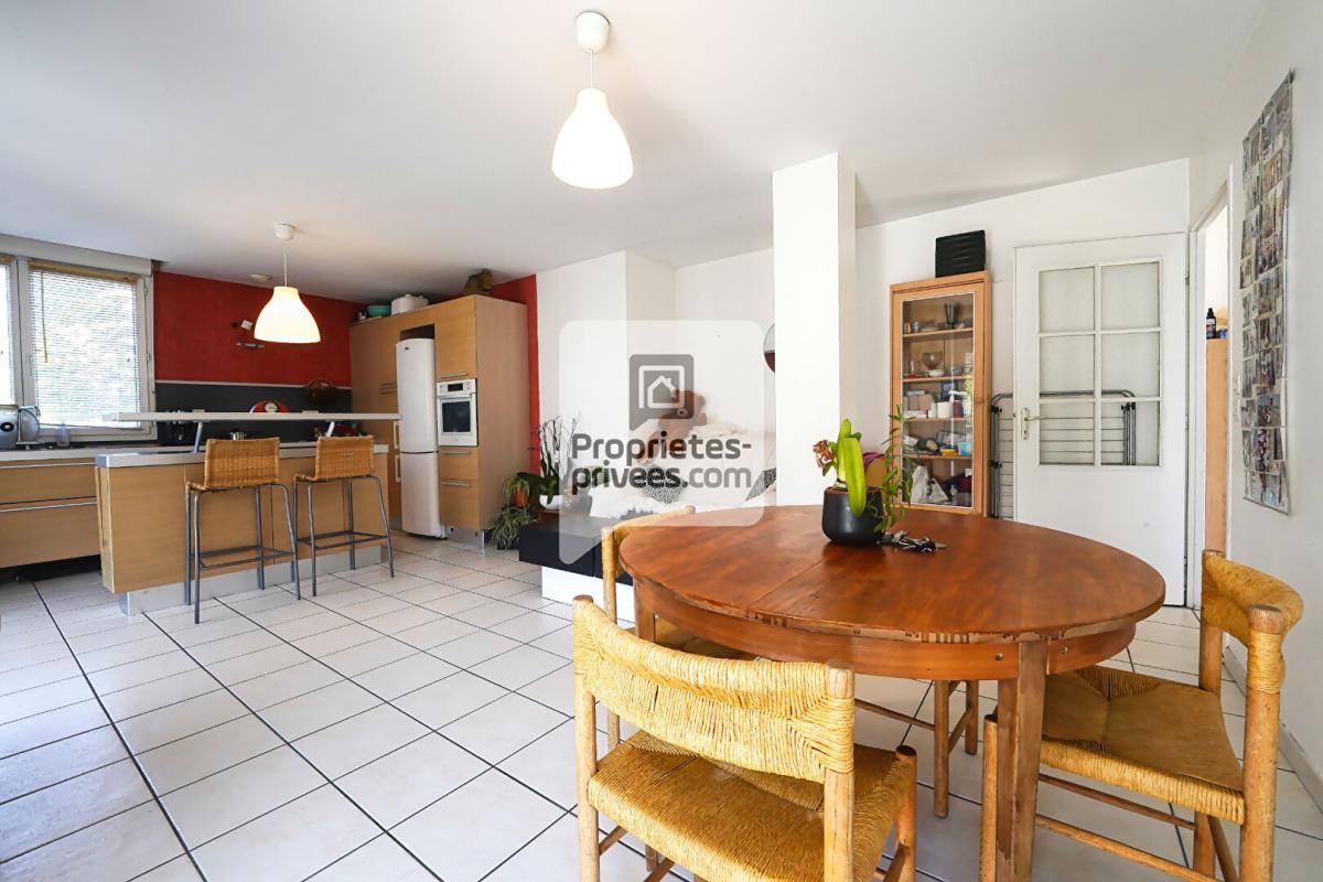 SEYSSINET-PARISET SEYSSINET PARISET T3 de 68m2 + Garage, Parkings & Cave 7
