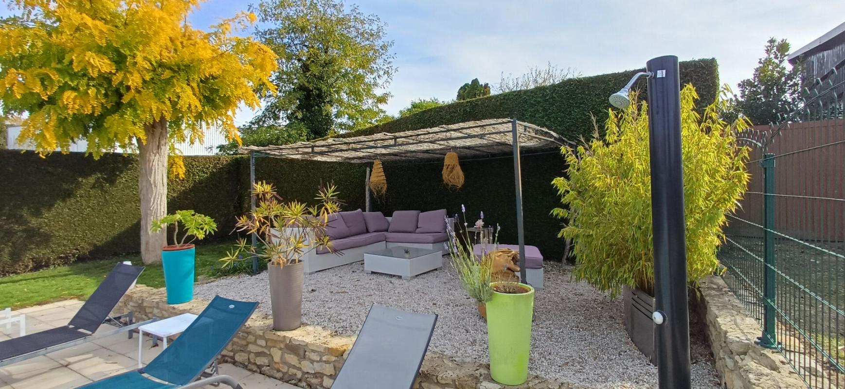 LEZIGNE Maison Coup de Coeur à  Lézigné 13