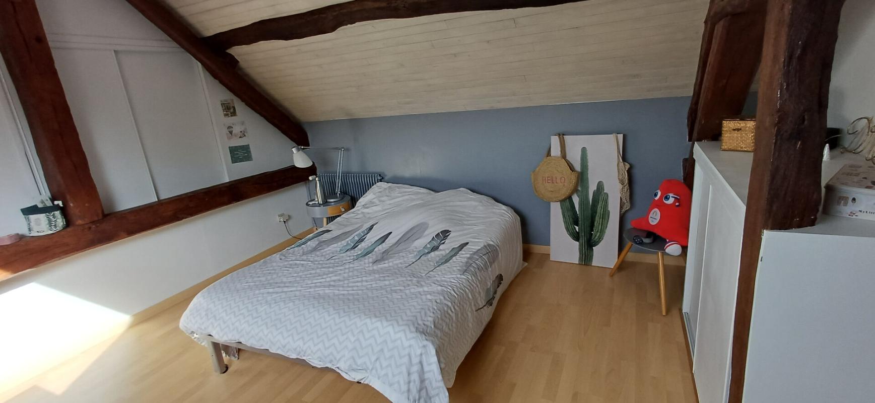 LEZIGNE Maison Coup de Coeur à  Lézigné 7