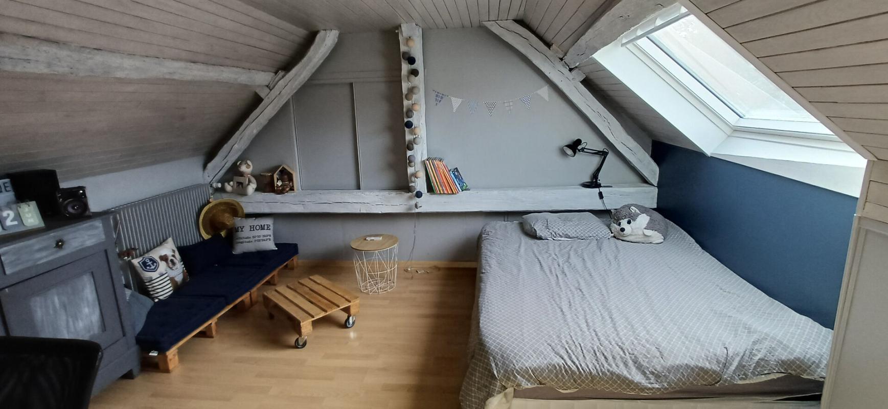 LEZIGNE Maison Coup de Coeur à  Lézigné 8