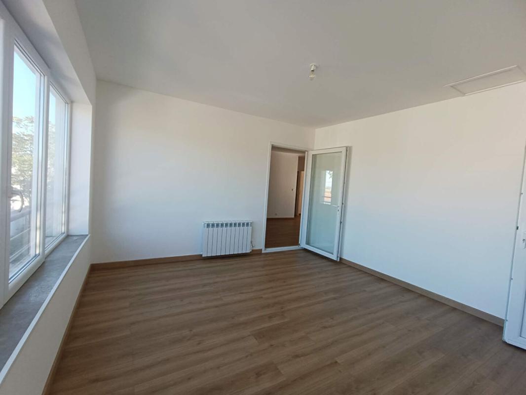 ISTRES Appartement Istres 4 pièce(s) 101 m2 ET Terrasse 12