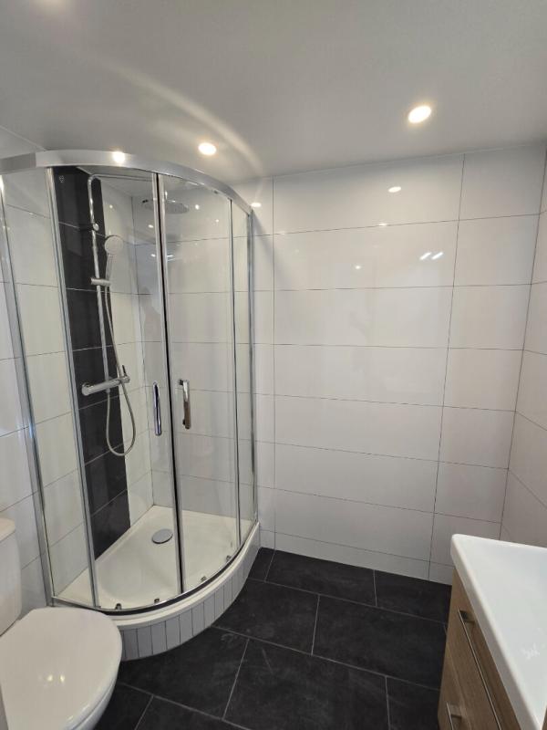 CORBEIL-ESSONNES Maison Corbeil Essonnes 11 pièce(s) 190 m2 14