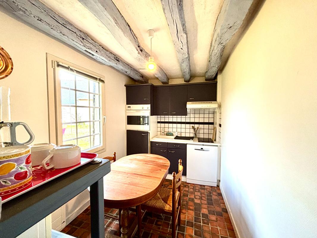 BEAUFORT-EN-VALLEE Demeure de prestige 7 pièce(s) 206 m2 - 3 biens distincts 16