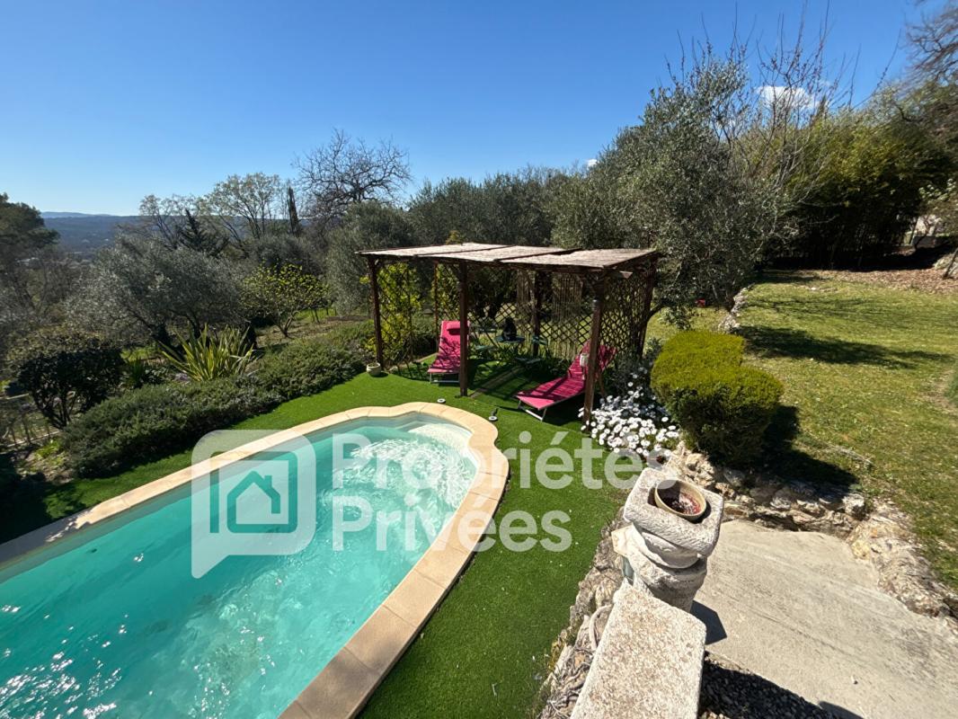 MONTAUROUX Mas provençal en pierre - Piscine - Montauroux 13