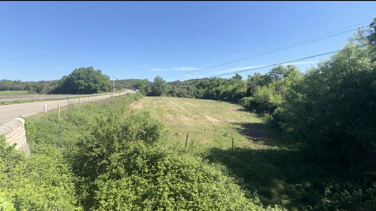 ALES Terrain naturel de 3 421 m²  Cadre privilégié 3