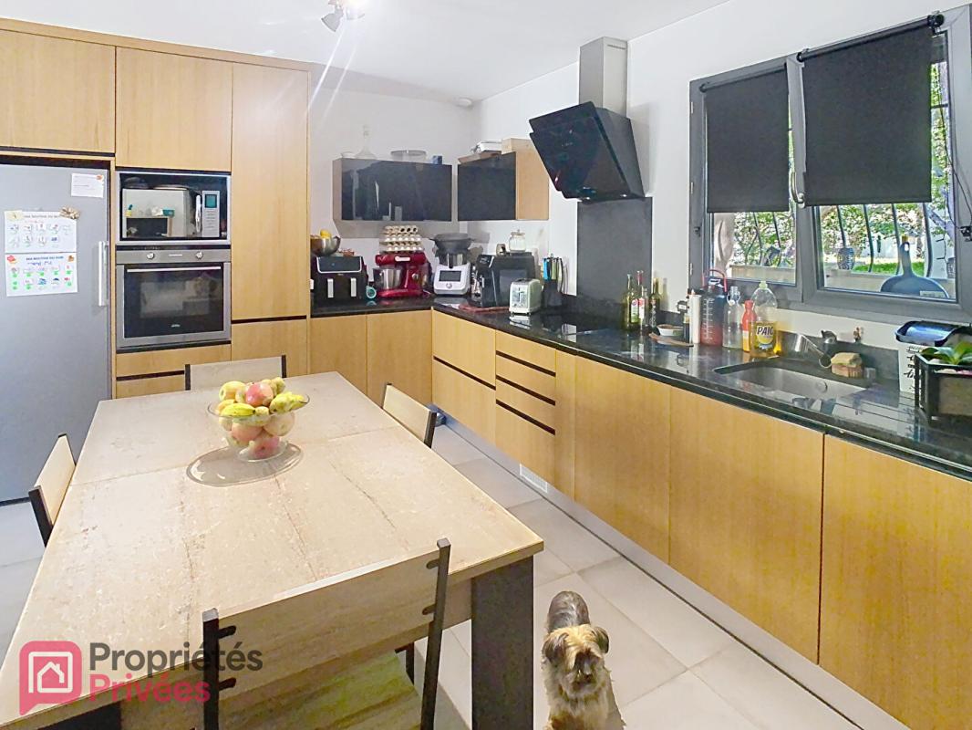 PLAN-D'AUPS-SAINTE-BAUME Maison Plan D Aups Sainte Baume 4 pièce(s) 95 m2 7