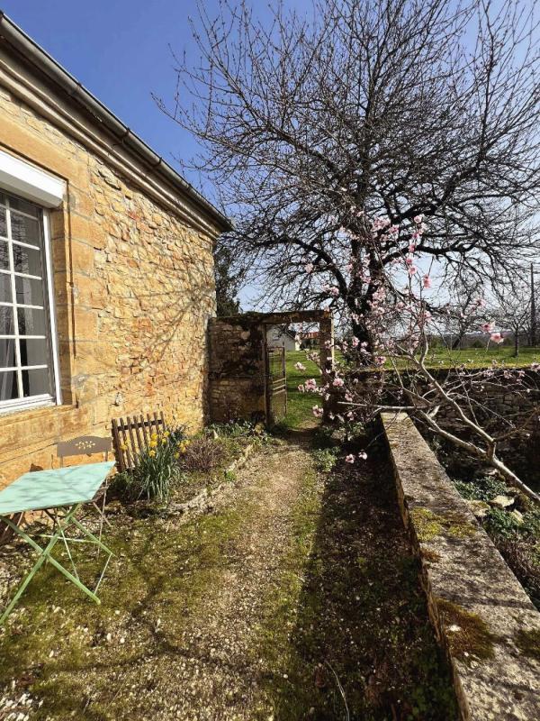 SAINT-GERMAIN-DES-PRES Maison Saint Germain Des Pres 12 pièce(s) 300 m2 13