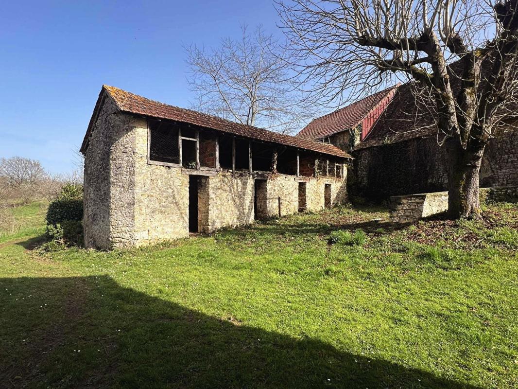 SAINT-GERMAIN-DES-PRES Maison Saint Germain Des Pres 12 pièce(s) 300 m2 17