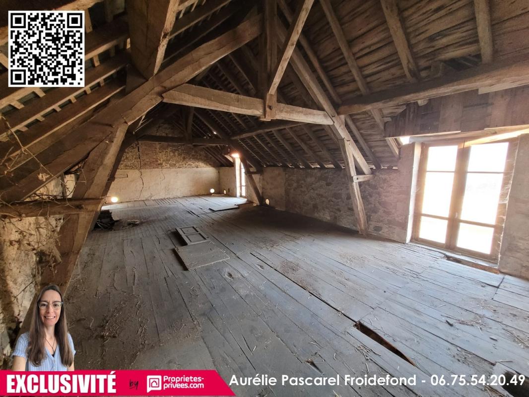 ARNAC-POMPADOUR * EXCLUSIVITE * ARNAC - POMPADOUR (19230) : Grange en pierre à rénover en Maison - ENV. 140m² - terrain de 388m2 - 49 990 5