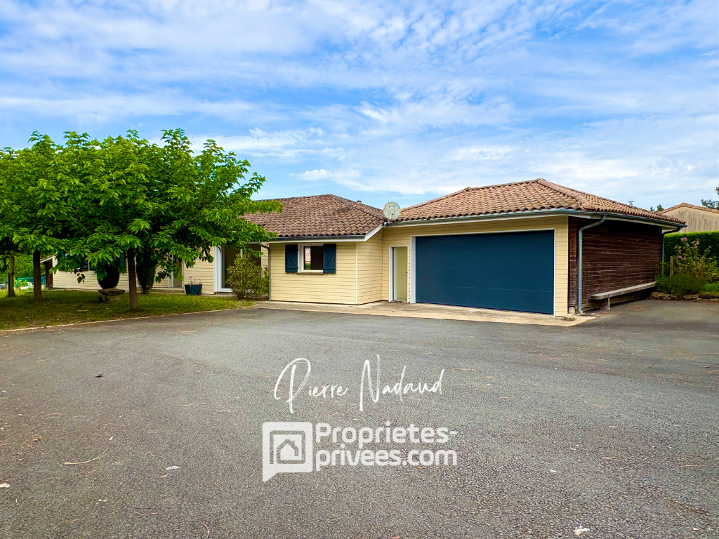 SAINT-MICHEL-DE-MONTAIGNE Maison Saint Michel De Montaigne 5 pièces 4 chambres 1