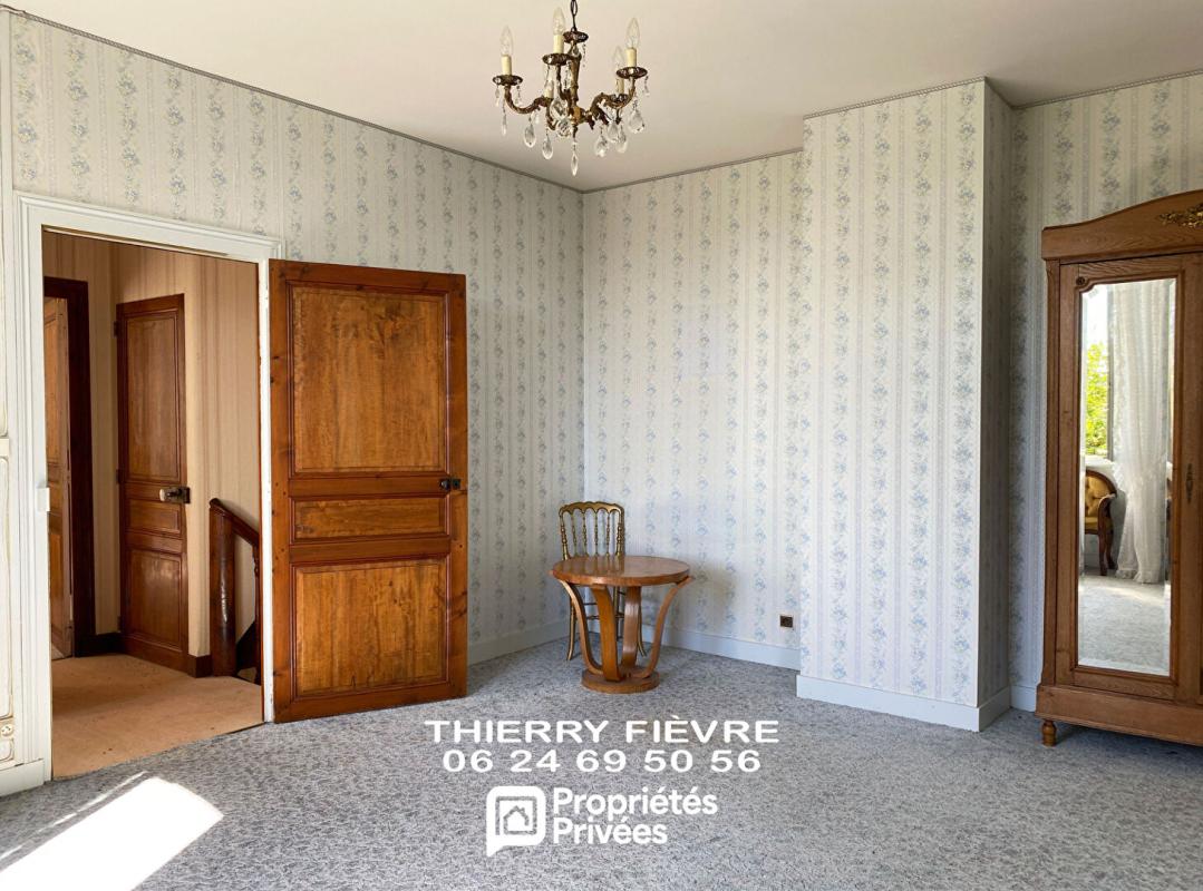 SAINT-PATRICE Coteaux Sur Loire 37130  Maison de 148 m2  4 chambres  dépendances  terrain caves troglodytiques 11