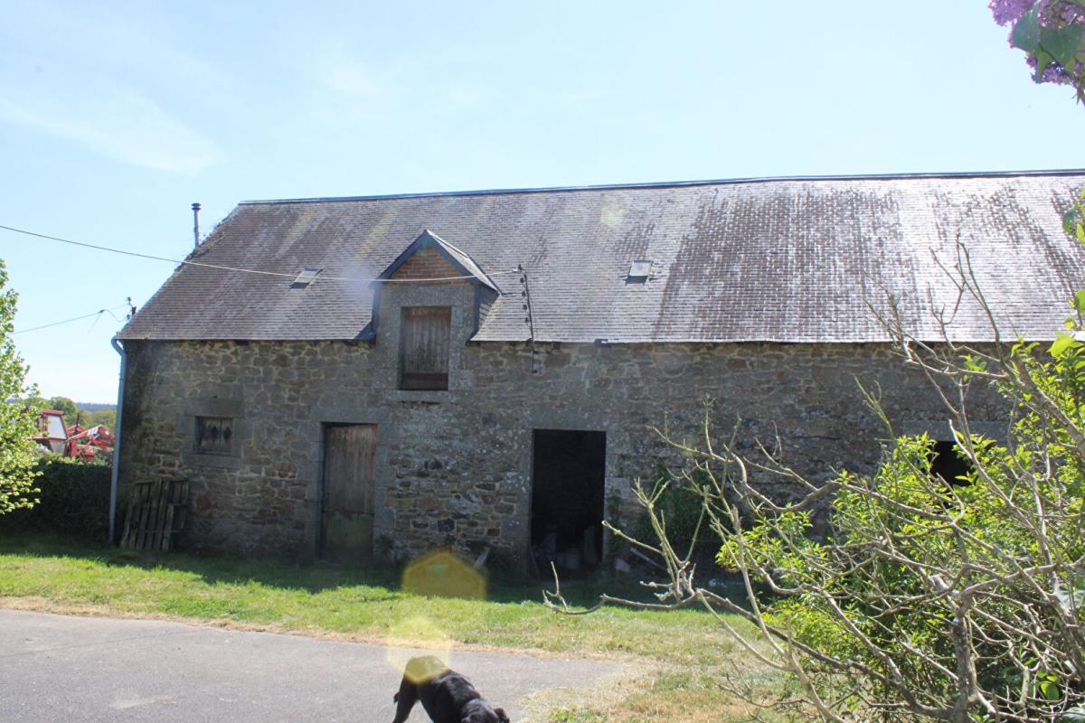 SAINT-BRANDAN Longère de 120m² 1