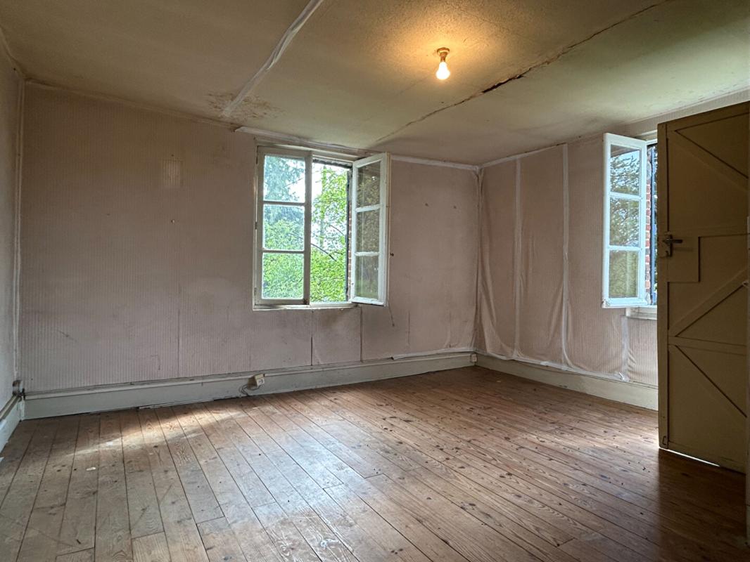 SAINT-CYR-DU-RONCERAY 14290 Ensemble  de 2 maisons 136 m²  122 000 Euros 12