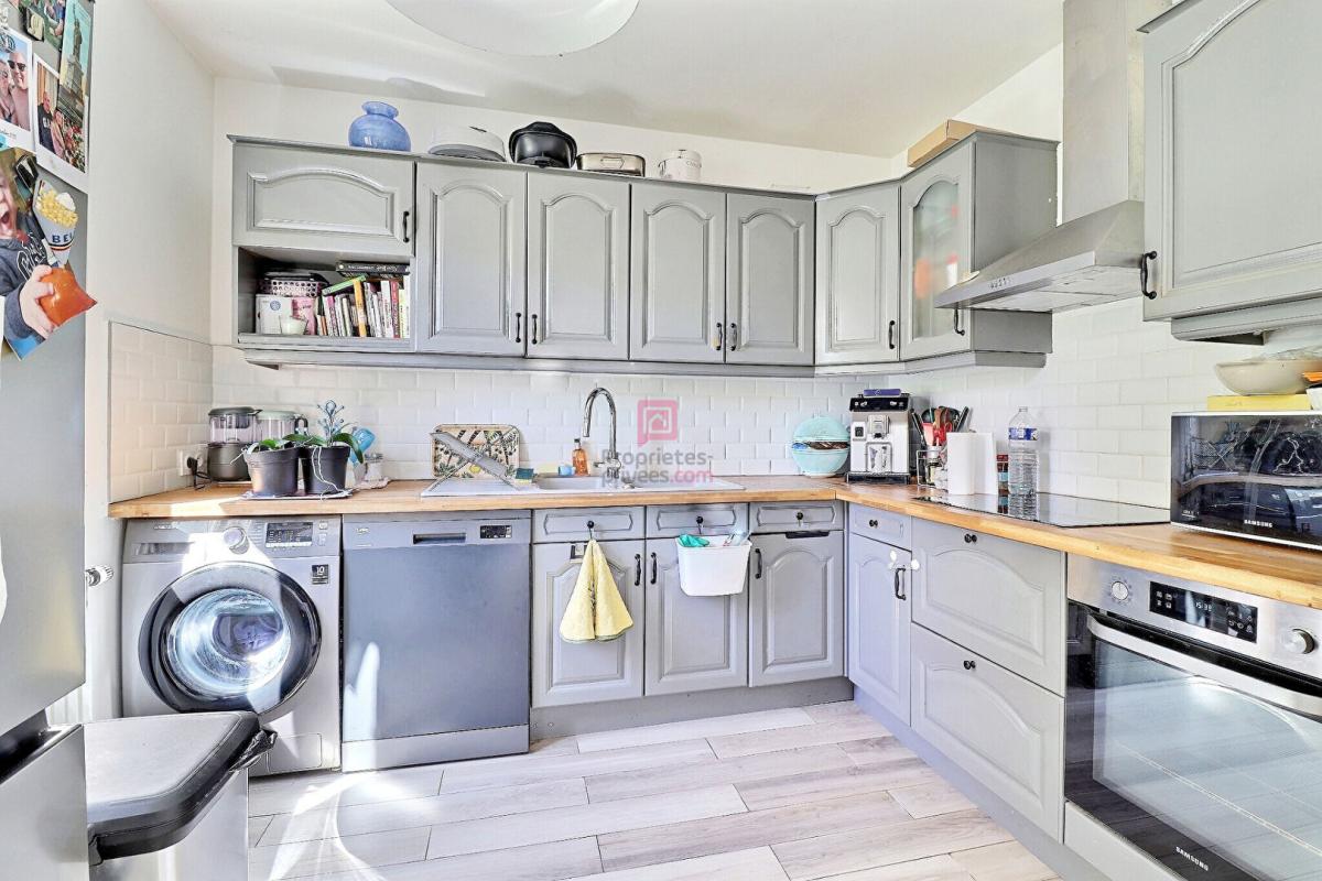 SAINTE-GENEVIEVE-DES-BOIS Charmante maison 5 pièces sur terrain de 222 m² 3