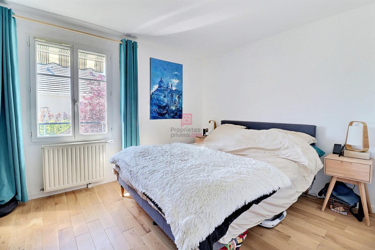 SAINTE-GENEVIEVE-DES-BOIS Charmante maison 5 pièces sur terrain de 222 m² 5