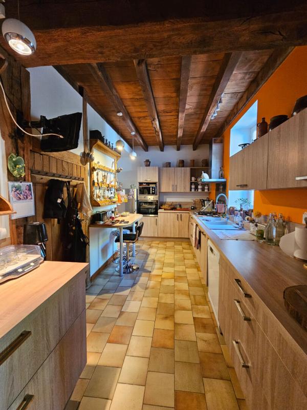 MOULINS-SUR-YEVRE CORPS DE FERME à Moulins sur Yèvre 7