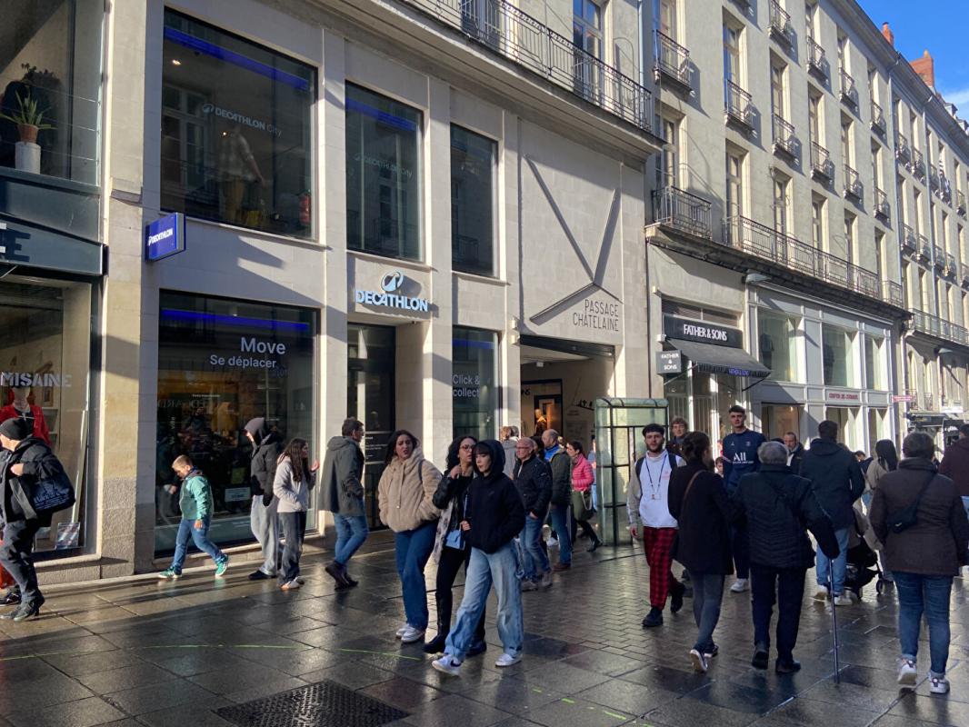 NANTES NANTES Centreville - LOCAL COMMERCIAL 97 m²  A LOUER 8