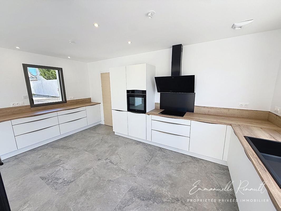 AURAY Maison contemporaine 2026 · Belle vie de plain pied · Terrain 740 m² · À pied de la gare · AURAY 4