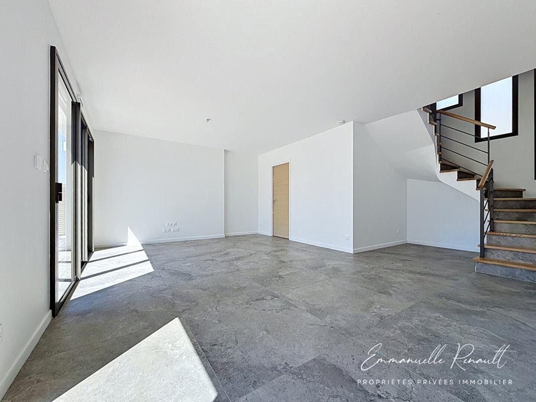 AURAY Maison contemporaine 2026 · Belle vie de plain pied · Terrain 740 m² · À pied de la gare · AURAY 7