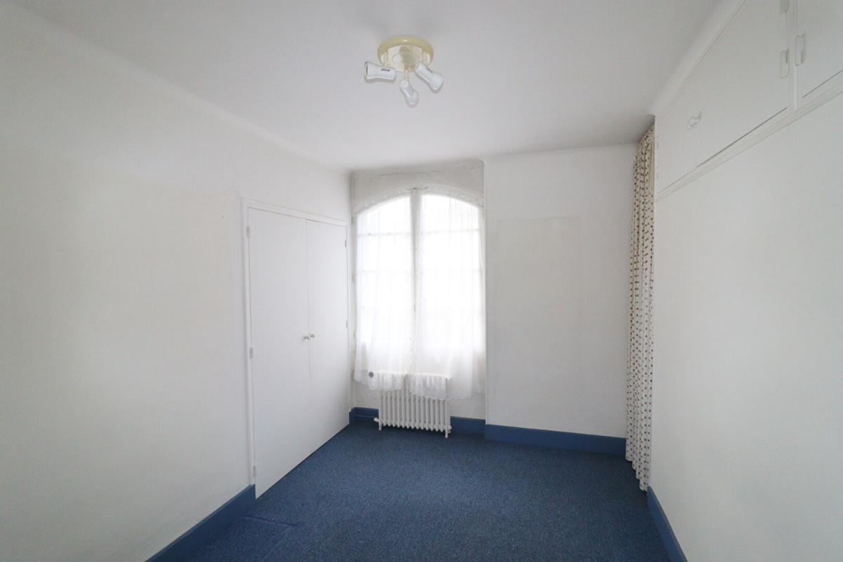 VILLENEUVE-LES-AVIGNON Maison Villeneuve Les Avignon 10 pièce(s) 300 m2 9