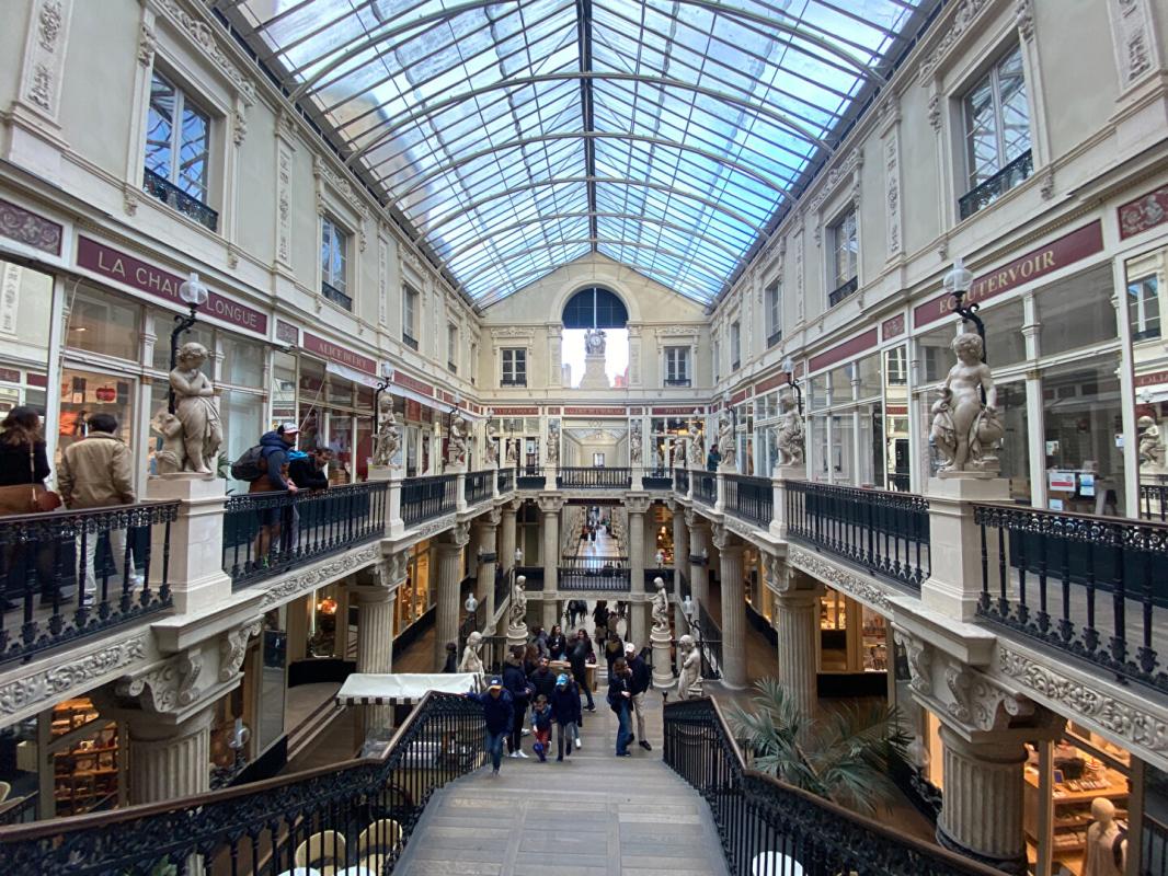 NANTES NANTES CENTRE - LOCAL COMMERCIAL PMR, 154 m², GRANDE VITRINE 7