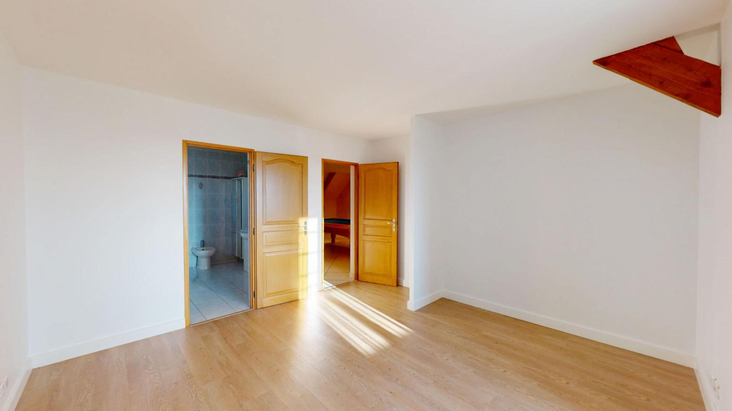 OZOIR-LA-FERRIERE PROPRIÉTÉ DE STANDING  284 m2 de 8 PIÈCES 499 000 11