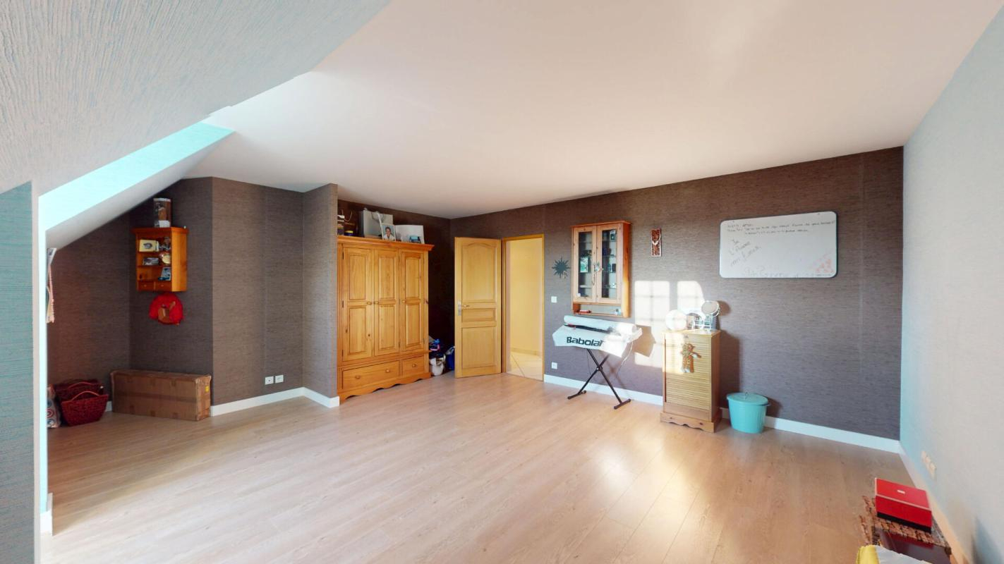 OZOIR-LA-FERRIERE PROPRIÉTÉ DE STANDING  284 m2 de 8 PIÈCES 499 000 14