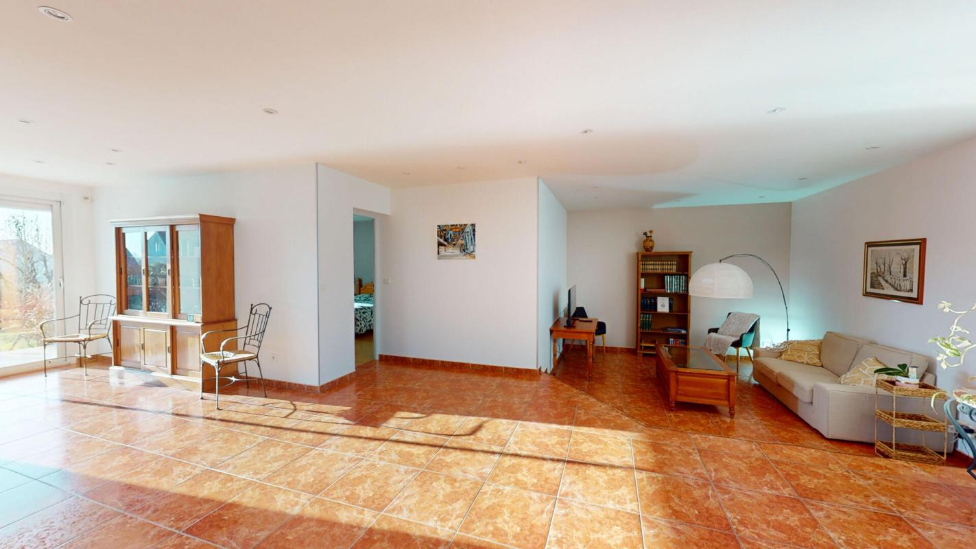 OZOIR-LA-FERRIERE PROPRIÉTÉ DE STANDING  284 m2 de 8 PIÈCES 499 000 4