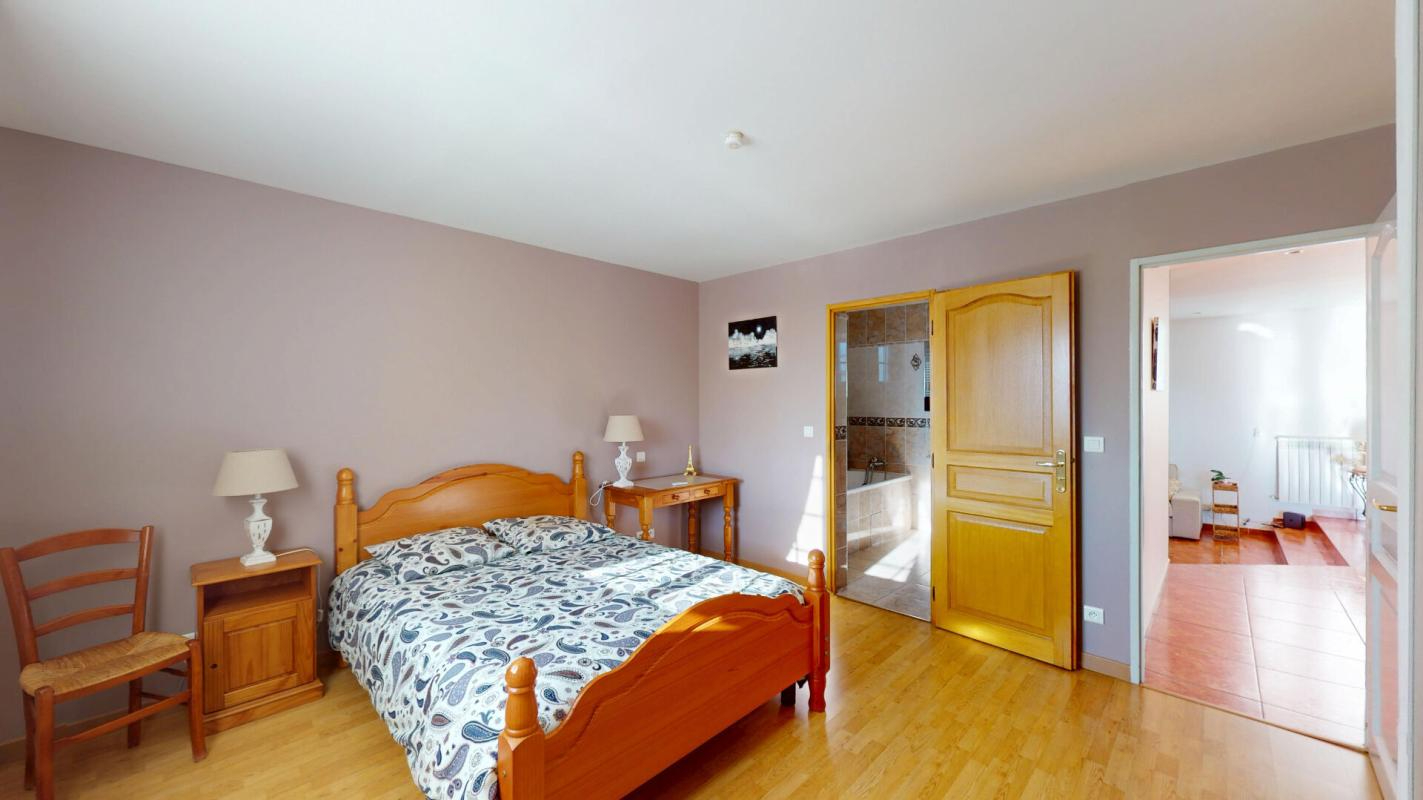 OZOIR-LA-FERRIERE PROPRIÉTÉ DE STANDING  284 m2 de 8 PIÈCES 499 000 6