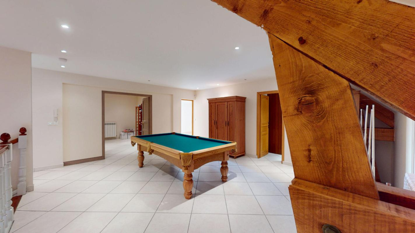 OZOIR-LA-FERRIERE PROPRIÉTÉ DE STANDING  284 m2 de 8 PIÈCES 499 000 9