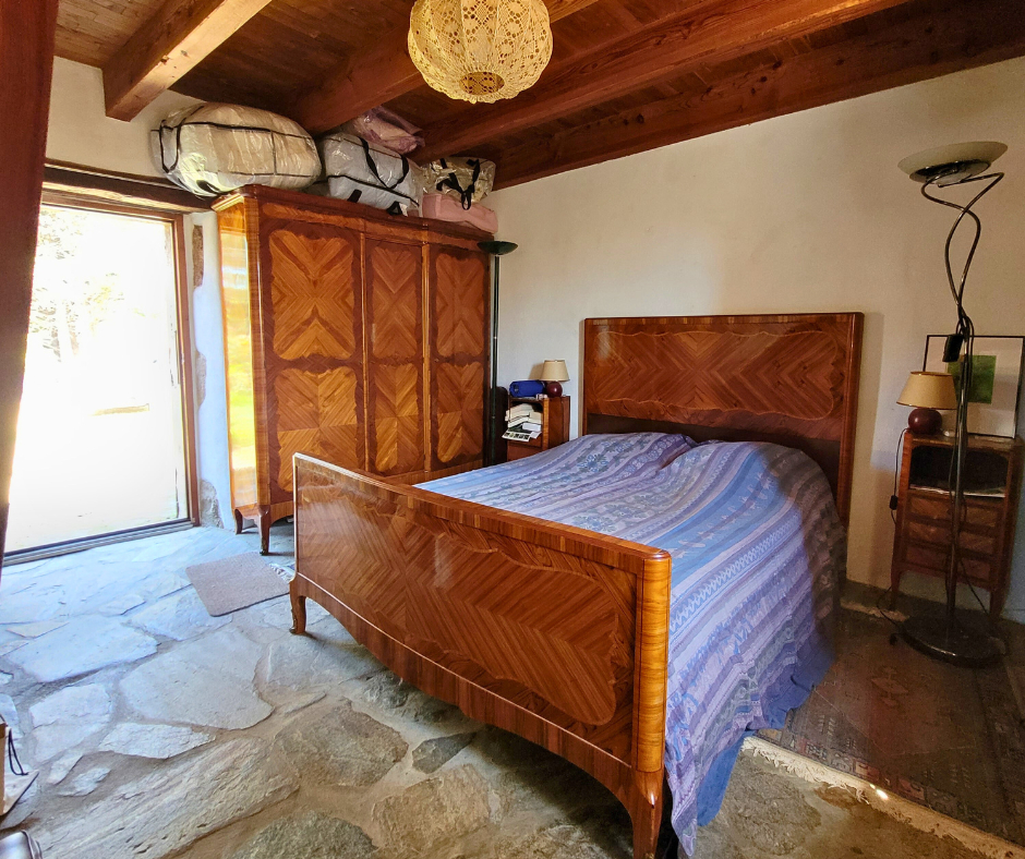 LES VANS Mas  typiquement cévenol - Malbosc (limite Gard/Ardèche) 215 m² | 8 pièces | Terrain  17 497 m²| Piscine 11