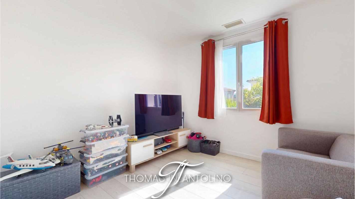 CARCASSONNE EN EXCLUSIVITE - QUARTIER BOIS DE SERRES - 4 CHAMBRES - PISCINE - CLIMATISATION - POÊLE A BOIS - PANNEAUX PHOTOVOLTAÏQUES 18