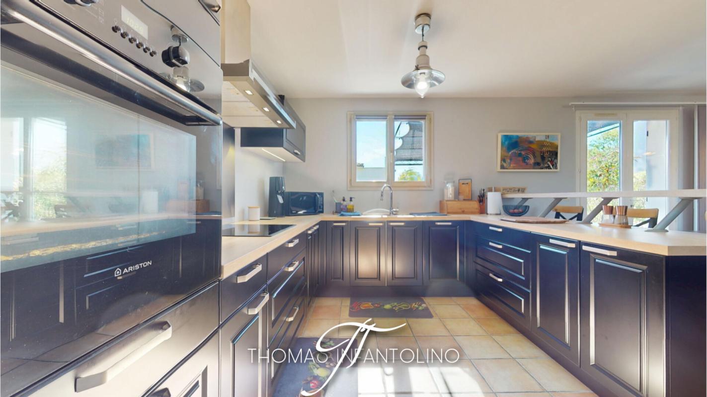 CARCASSONNE EN EXCLUSIVITE - QUARTIER BOIS DE SERRES - 4 CHAMBRES - PISCINE - CLIMATISATION - POÊLE A BOIS - PANNEAUX PHOTOVOLTAÏQUES 6