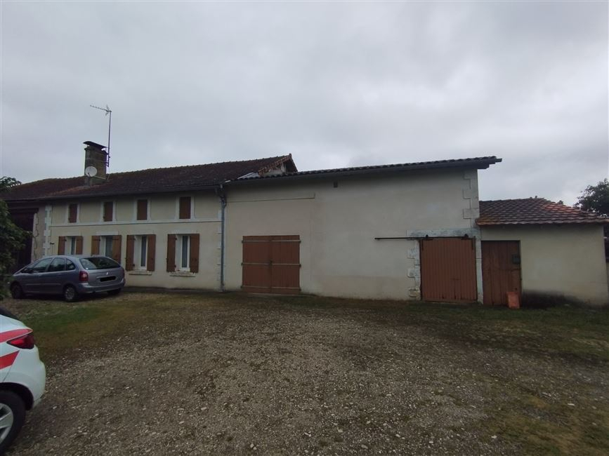 LE PIZOU Ensemble de biens maison + terrains constructibles Le Pizou 2