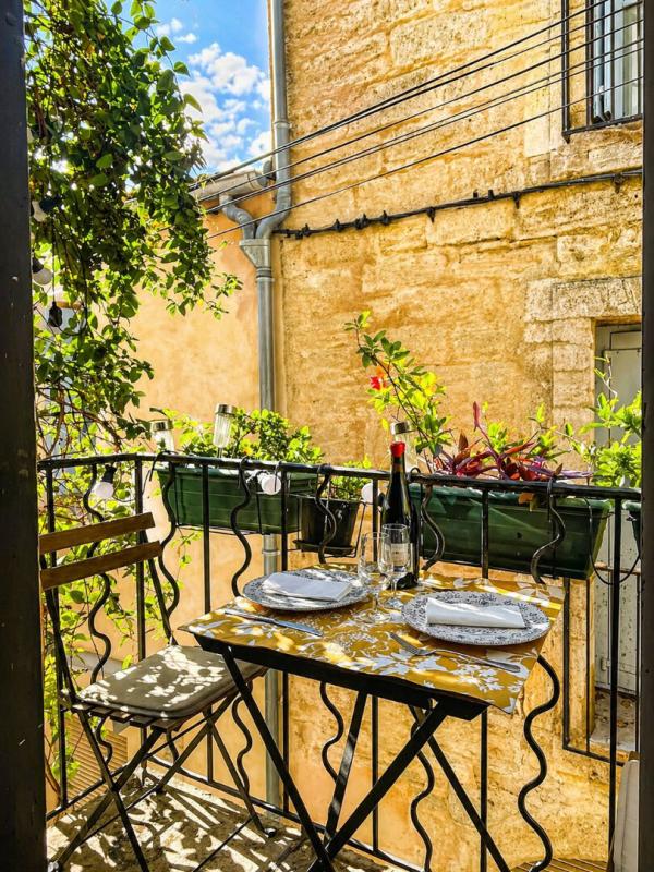 PéZENAS Maison de caractère avec garage ,Centre  de Pézenas 90m2 2