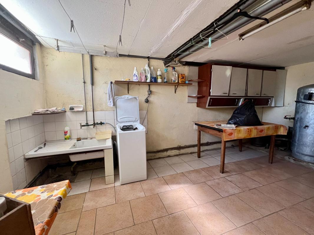 AREINES 5 MN DE VENDOME PAVILLON SUR SOUS SOL TOTAL 17