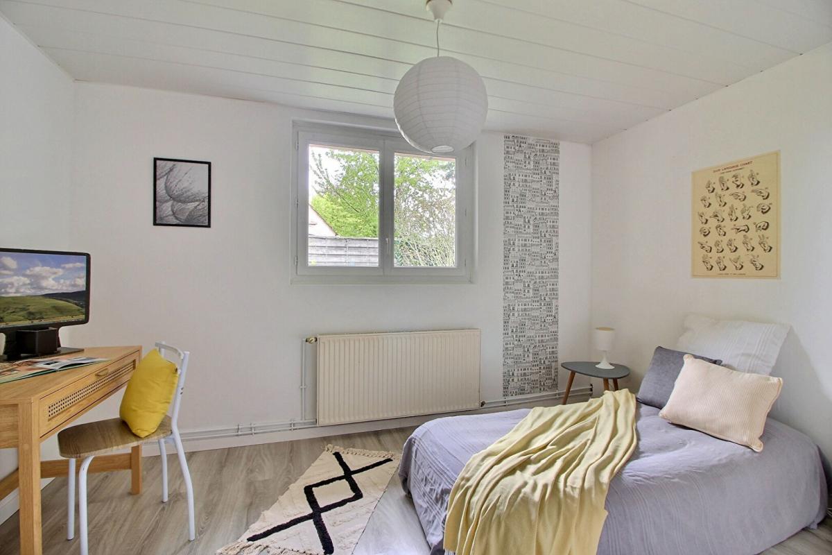 NOGENT-SUR-OISE 60180 NOGENT SUR OISE Maison de plain-pied 4 chambres jardin atelier 6